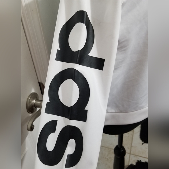 Adidas jacket - Picture 3 of 5